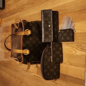 Louis Vuttion bundle